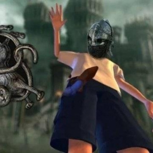 玩家吐槽《黑魂》经典道具《老头环》中沦为最垃圾护符