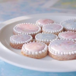 眼前所见都能吃！高贵绝美的糖花艺术：观赏与食用