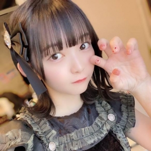 奇迹的身材！日本美少女偶像“佐山すずか”美照赏