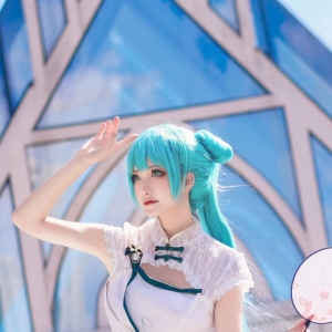 cos：奇葩马尾初音韶华cos正片@折崎