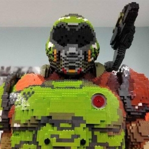 历时210小时！乐高打造等身大《毁灭战士》DoomSlayer