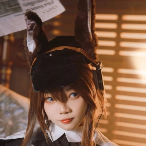 cos：明日方舟报童阿米娅cos正片@硫酒