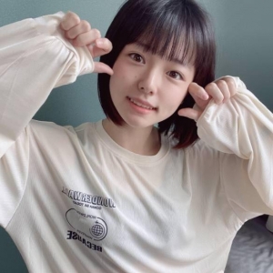 写真偶像？漫画家？甜美清纯樱花妹叶月つばさ美照赏