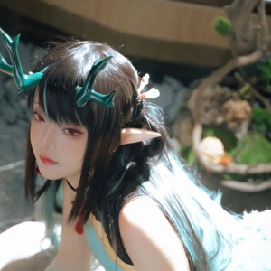cos：明日方舟染尘烟-夕cos正片@黑龙贯通