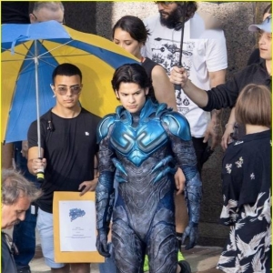 DC总裁曝艾梅柏从未因德普而被删戏！加朵新片曝片场照