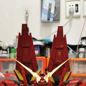 那一抹红！中国红1/35独角兽