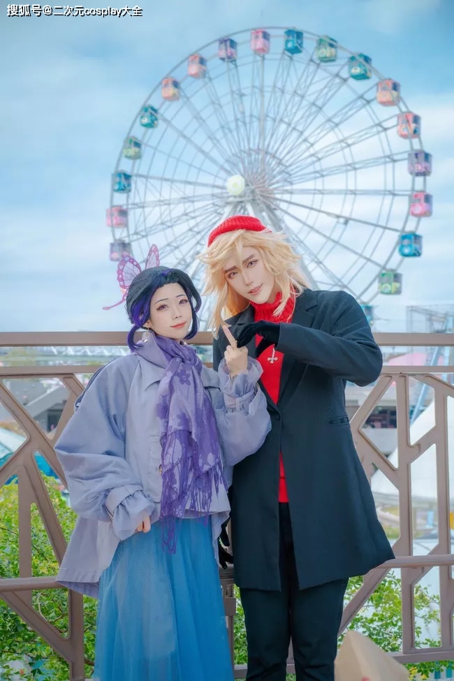 《鬼灭之刃》现代私设cos，童磨和蝴蝶忍的甜蜜约会s6.jpeg