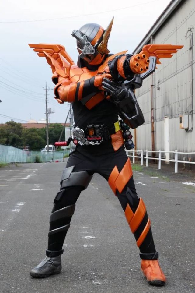 假面骑士Build的形态写真一s13.jpeg