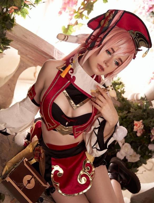 俄罗斯正妹《自杀小队》小丑女COS 热辣短裙舞女s26.jpeg