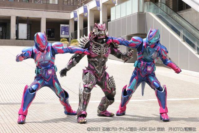 假面骑士Vice究极形态官方设定公开，与Revi相对的负极战士s4.jpeg